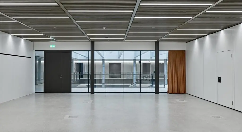 Schwab 52 Metalltrennwand im Bundesamt für Bauten & Logistik, Zollikofen