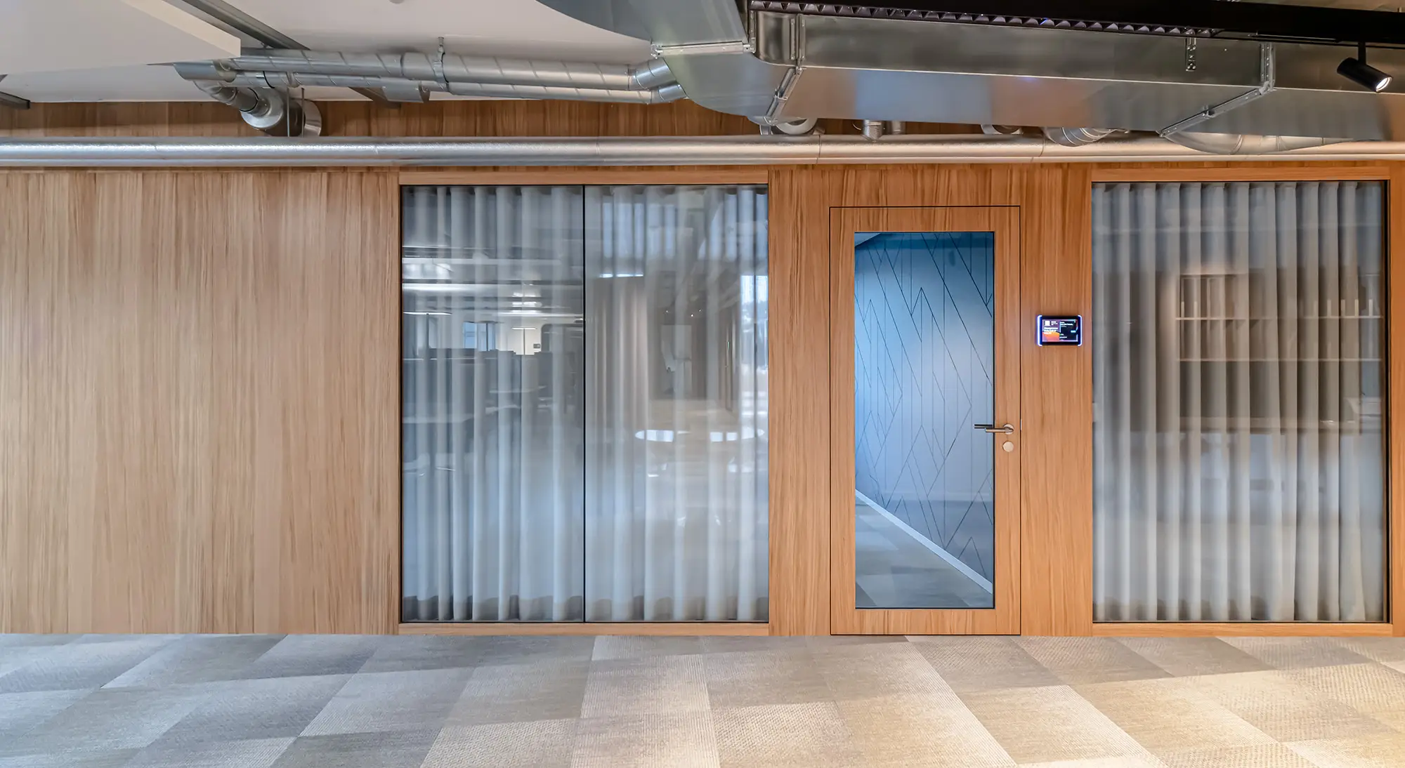 Schwab 58 Holztrennwand in HIAG, Zürich