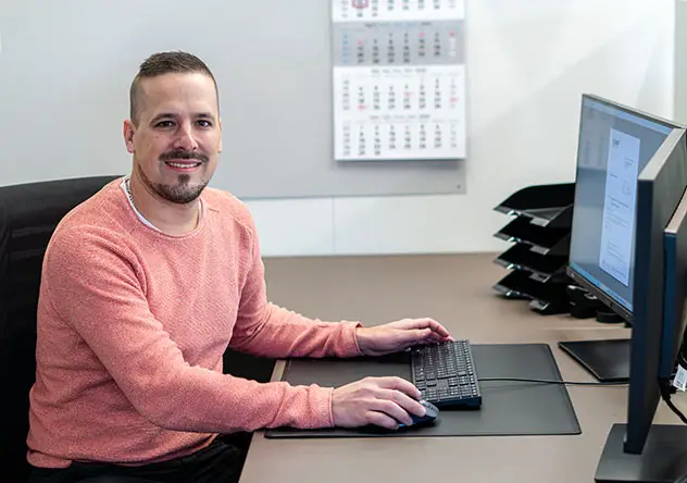 schneider_sven_schwabag Portrait Foto Mitarbeiter