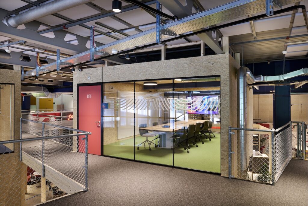 Bild: Projekt Galenica AG, Bern Meeting Box