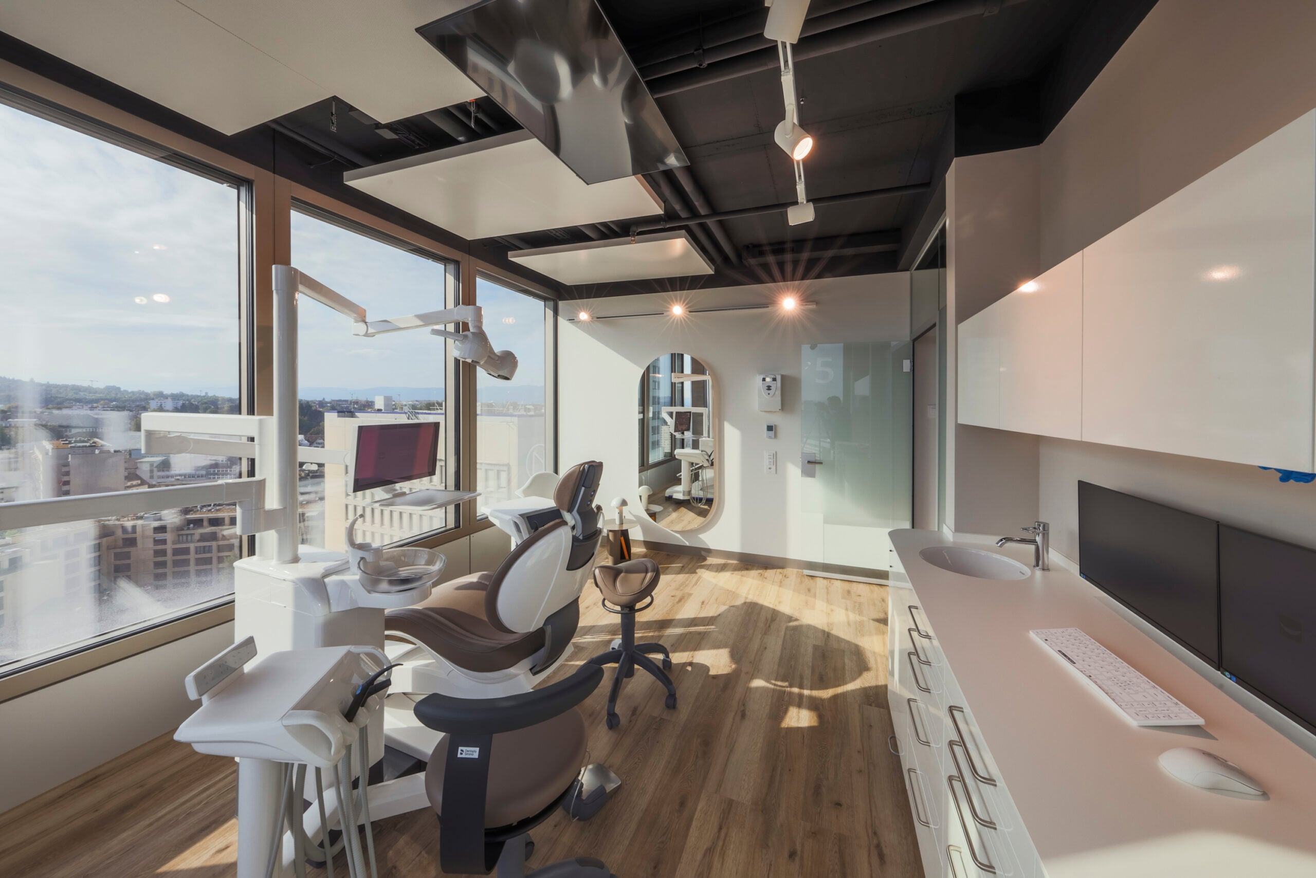 CityDental Oerlikon, Schwab 20