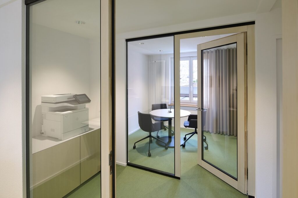 Schwab 52 Bank Gantrisch Köniz